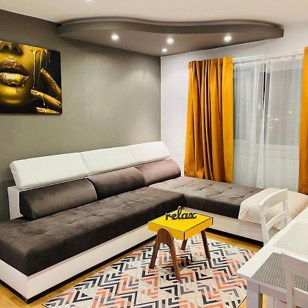 Confort View Apartment Iasi - 3 Rooms-Like Home Экстерьер фото